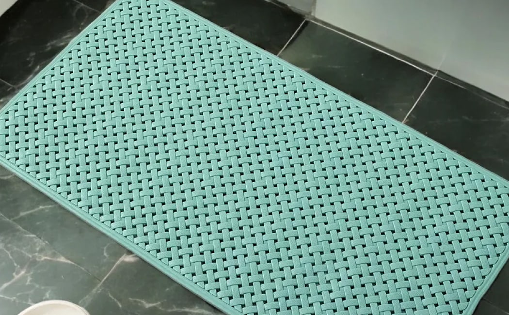 Shower mat type