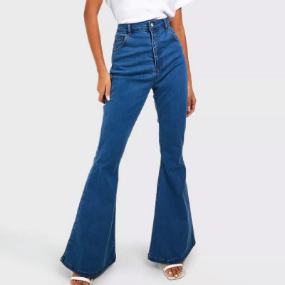 Flared denim jeans